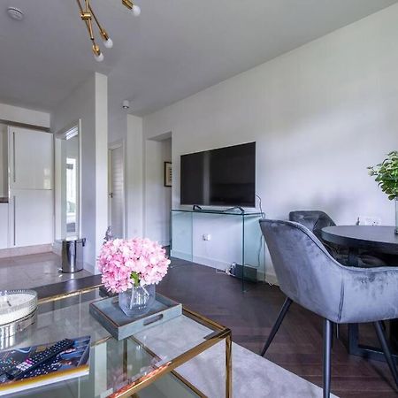 2 Bedroom Modern Urban Sanctuary 1Cc - Cherrydeal ลอนดอน ภายนอก รูปภาพ