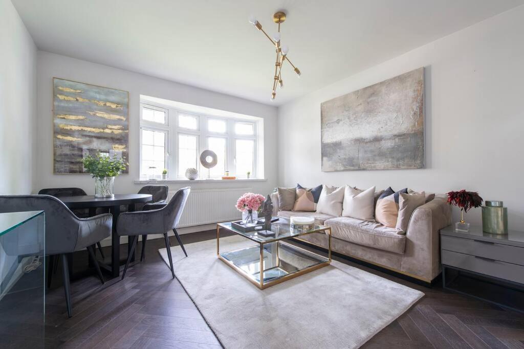 2 Bedroom Modern Urban Sanctuary 1Cc - Cherrydeal ลอนดอน ภายนอก รูปภาพ