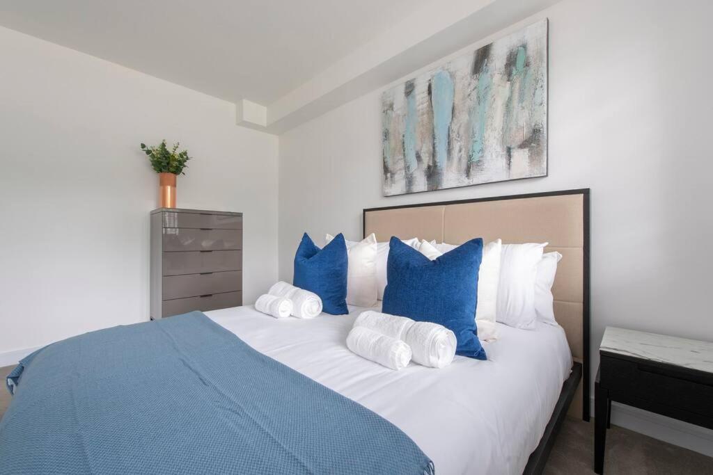 2 Bedroom Modern Urban Sanctuary 1Cc - Cherrydeal ลอนดอน ภายนอก รูปภาพ